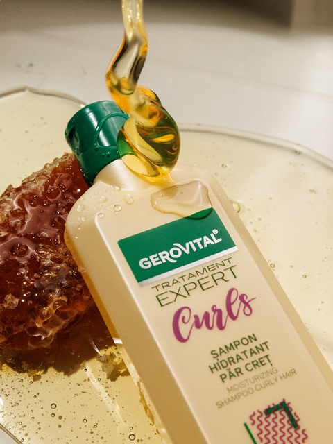 Gerovital Hair Expert - Hydrating Shampoo For Curly Hair